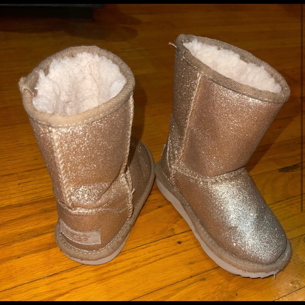 Gently used size 9 toddle gold glitter Uggs